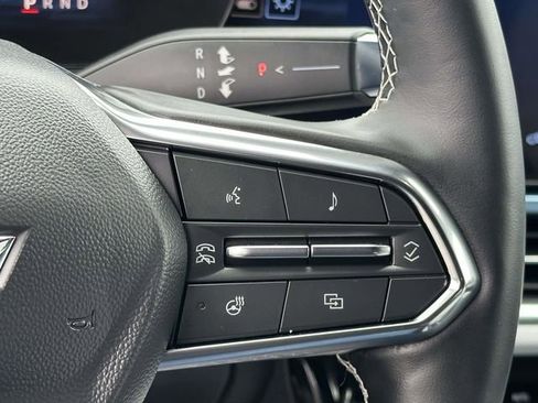 Used 2025 Chevrolet Equinox EV LT image 25