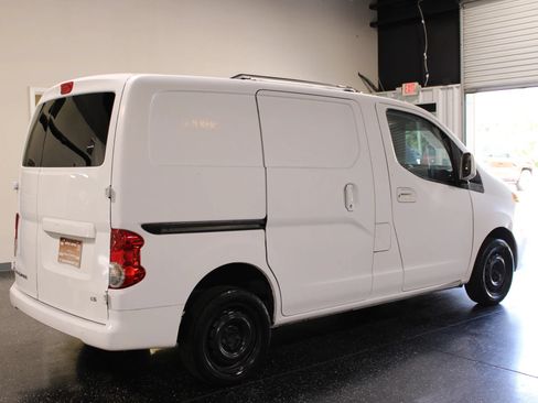 Used 2017 Chevrolet City Express LS w/ Appearance Package FWD image 3