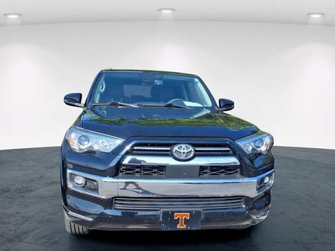 Used 2021 Toyota 4Runner Limited AWD/4WD image 8
