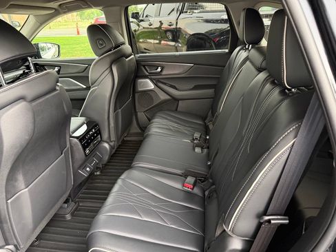 Certified 2026 Acura MDX SH-AWD w/ Advance Package image 15