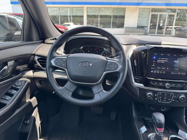 Used 2023 Chevrolet Traverse RS AWD/4WD image 15