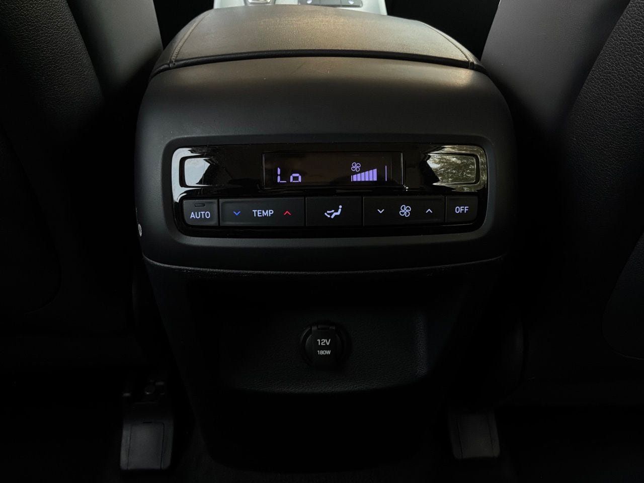 Used 2025 Hyundai Palisade SEL FWD image 14