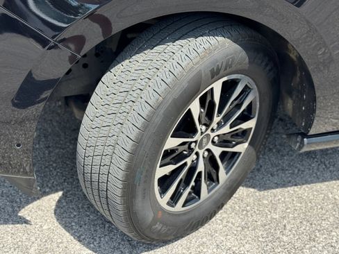 Used 2025 Ford Expedition Platinum AWD/4WD image 44