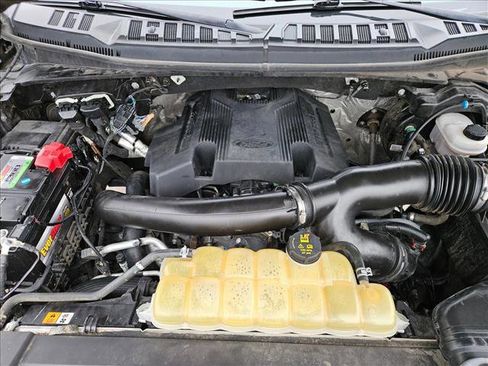 Certified 2019 Ford F150 Lariat w/ Equipment Group 502A Luxury image 23