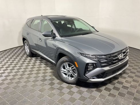 New 2026 Hyundai Tucson SE image 4