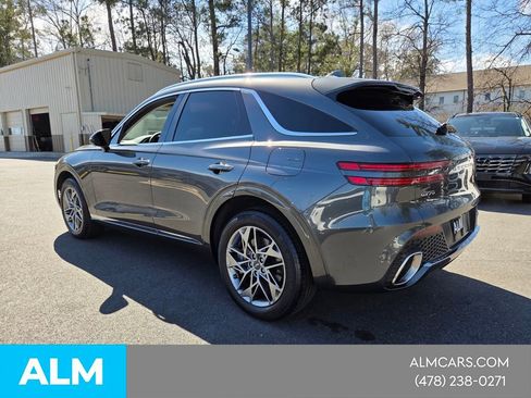 Used 2024 Genesis GV70 2.5T w/ Select Package AWD/4WD image 9