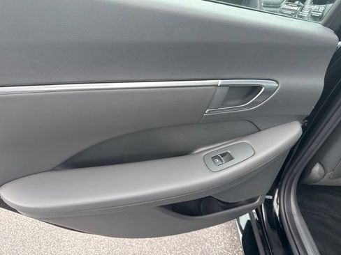 Used 2023 Hyundai Sonata SEL Plus FWD image 17
