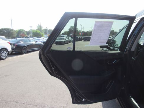 Used 2023 Subaru Outback Premium AWD/4WD image 14