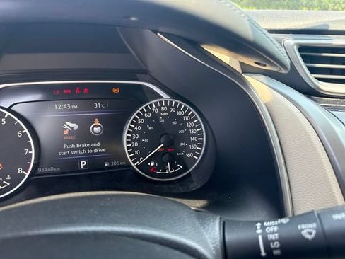 Used 2019 Nissan Murano SL AWD/4WD image 11