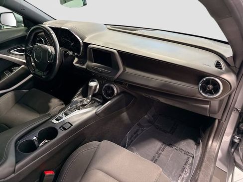 Used 2020 Chevrolet Camaro LT RWD image 24