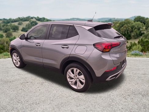 Certified 2026 Buick Encore GX Preferred w/ Advanced Technology Package FWD image 8