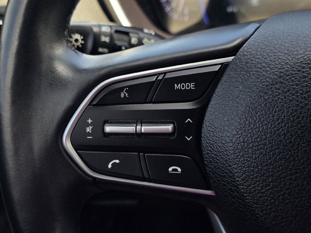 Used 2020 Hyundai Santa Fe Limited FWD image 18