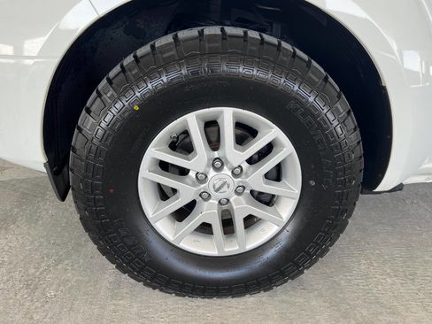 Used 2016 Nissan Frontier SV RWD image 25