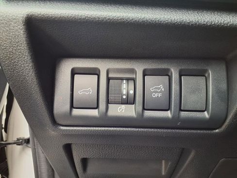 Certified 2021 Subaru Outback Limited XT image 17