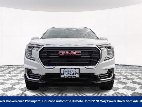 Used 2023 GMC Terrain SLE w/ Driver Convenience Package FWD image 5