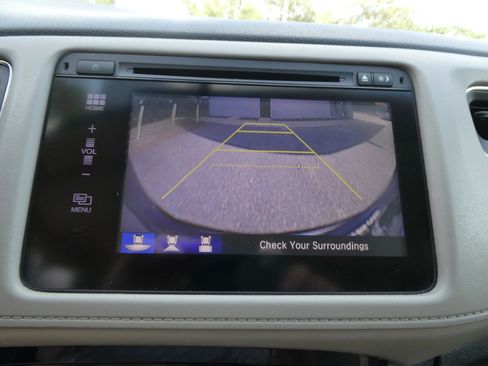 Used 2016 Honda HR-V EX image 22