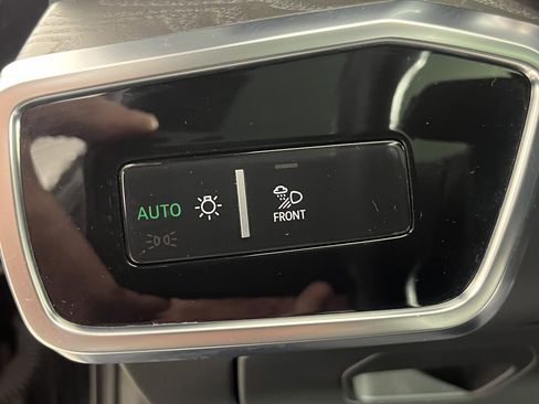 Used 2021 Audi A6 Premium Plus w/ Premium Plus Package image 21