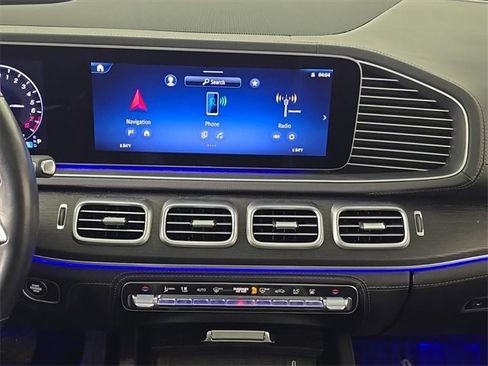 Certified 2024 Mercedes-Benz GLE 450e 4MATIC image 19