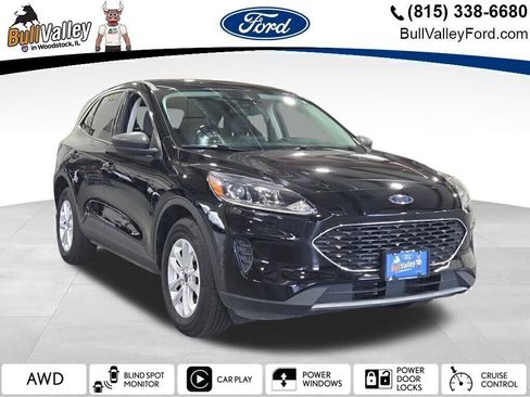 Certified 2022 Ford Escape SE w/ Convenience Package image 1