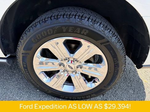 Used 2019 Ford Expedition Limited w/ Equipment Group 301A RWD image 31