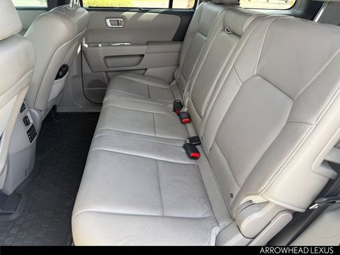 Used 2014 Honda Pilot Touring image 23