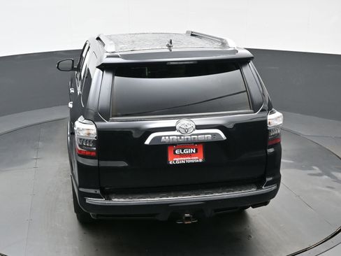 Used 2024 Toyota 4Runner Limited image 40