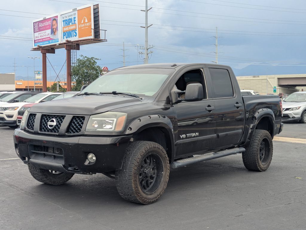 Used 2013 Nissan Titan 4x4 Crew Cab image 9