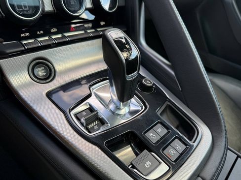 Used 2017 Jaguar F-TYPE Coupe RWD image 22