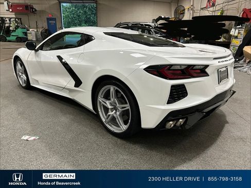 Used 2021 Chevrolet Corvette Stingray Coupe w/ 1LT RWD image 6