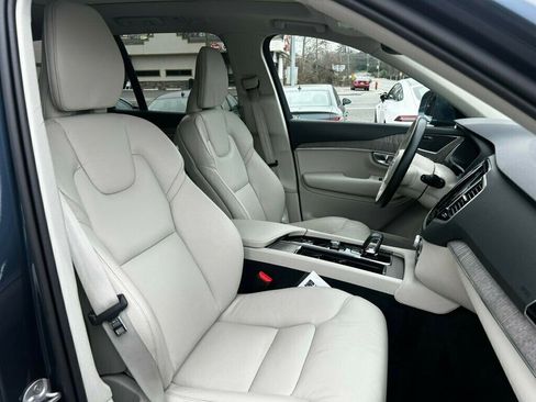 Used 2024 Volvo XC90 B6 Plus w/ Protection Package Premier image 22