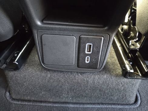 Used 2023 Buick Encore GX Select w/ Sport Touring Package FWD image 15