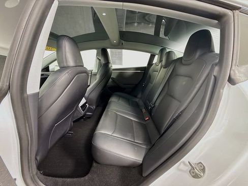 Used 2024 Tesla Model 3 Standard Range RWD image 23