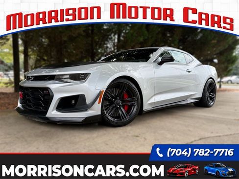 Used 2018 Chevrolet Camaro ZL1 image 1