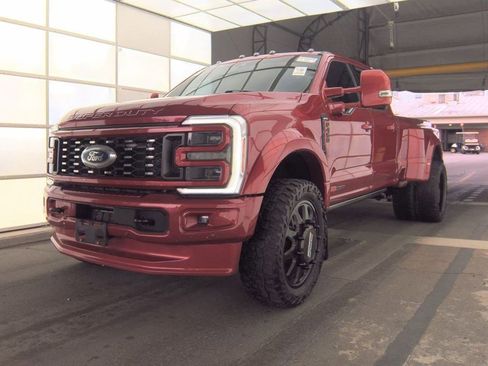 Used 2024 Ford F450 Limited w/ FX4 Off-Road Package image 9