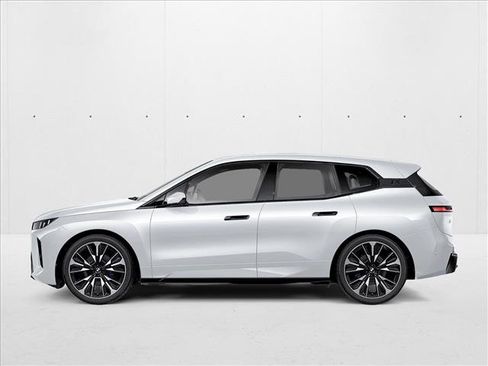 New 2026 BMW iX xDrive45 w/ M Sport Package image 3