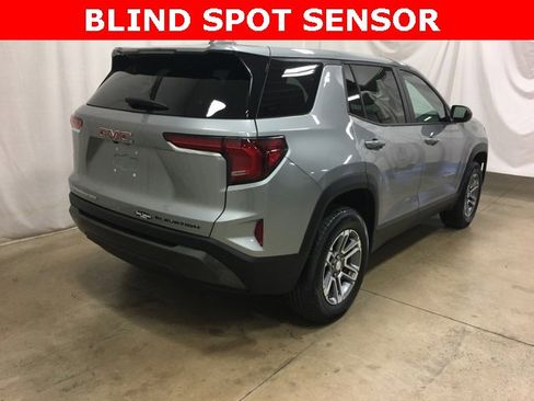 Used 2025 GMC Terrain Elevation image 4