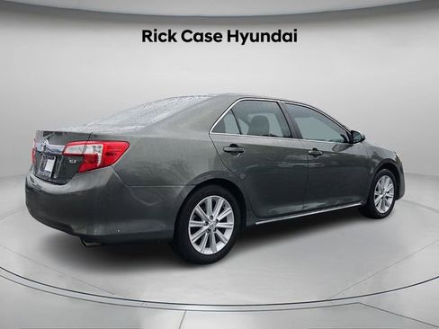 Used 2012 Toyota Camry XLE w/ Convenience Pkg image 7