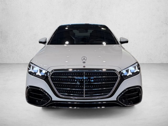 Used 2027 Mercedes-Benz S 580 4MATIC Sedan image 2