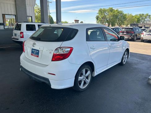 Used 2009 Toyota Matrix S FWD image 5