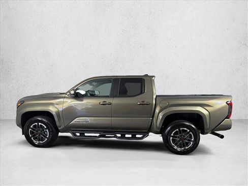Used 2026 Toyota Tacoma TRD Sport AWD/4WD image 6