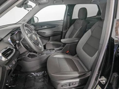 Used 2023 Chevrolet TrailBlazer LT image 14