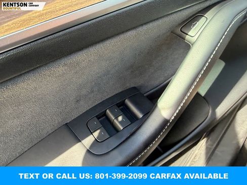 Used 2023 Tesla Model 3 Performance AWD/4WD image 18