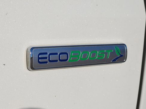 Used 2020 Ford Escape SEL image 13