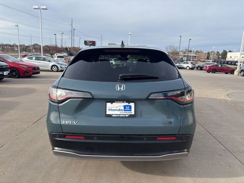 Used 2024 Honda HR-V EX-L image 6