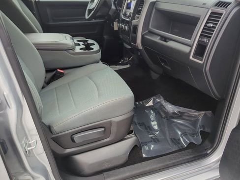 Used 2016 RAM 2500 Tradesman w/ Chrome Appearance Group image 34