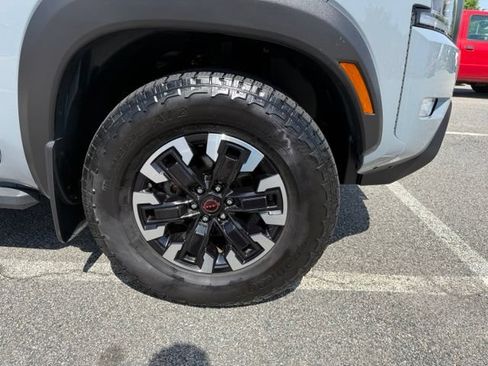 Certified 2024 Nissan Frontier PRO-4X w/ Off-Road Protection Package AWD/4WD image 10