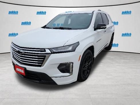 Used 2022 Chevrolet Traverse Premier AWD/4WD image 3