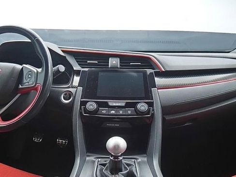 Used 2018 Honda Civic Type R image 23