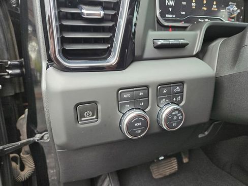 Used 2024 GMC Sierra 2500 Denali Ultimate w/ Max Trailering Package image 16