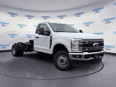 New 2026 Ford F350 4x4 Regular Cab DRW Super Duty
